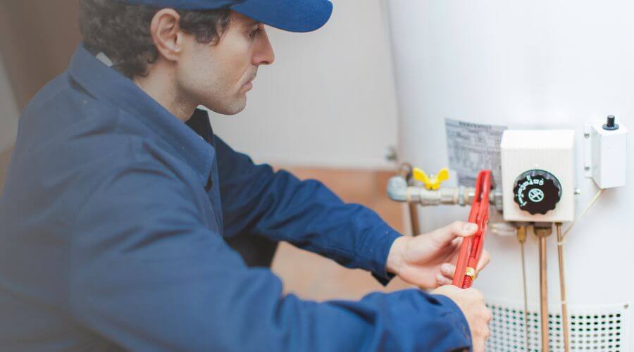 Local water heater installation in Marshall, IL